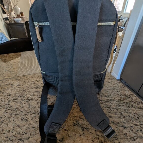 V-Cool Breast Pump - Cooler Lunch Bag - Double Layer - Picture 6 of 14